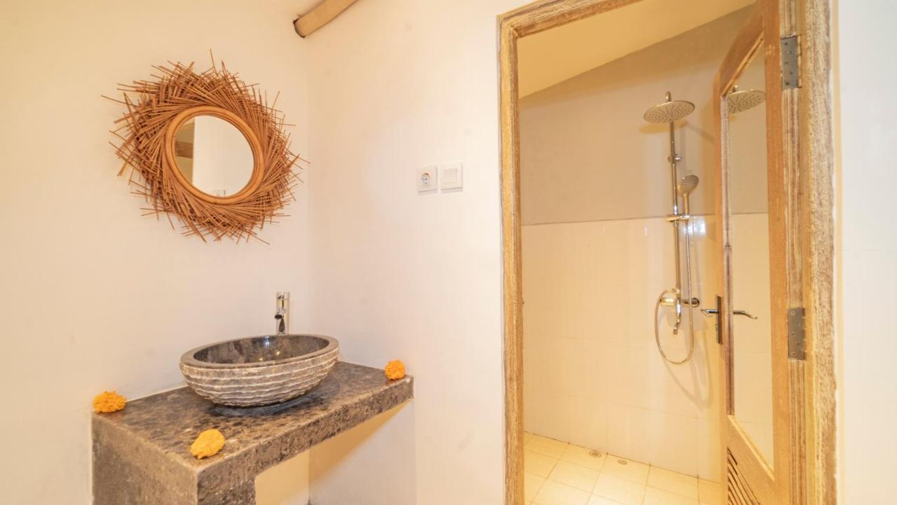 Aura Dormitory House Ubud מראה חיצוני תמונה